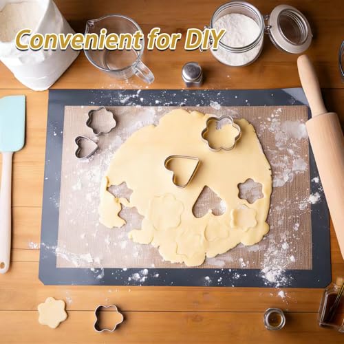 30Pcs Mini Cookie Cutters Set with Box