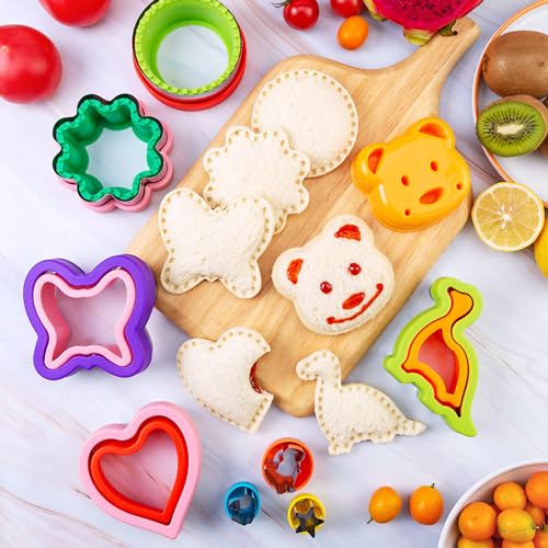 Sandwich Cutters for Kids Lunch 48 Pcs - color: Green Orange 48pcs