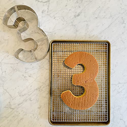 Ateco Extra Large Number 3 Cake Cutter - size: #3, 11-inches Tall
