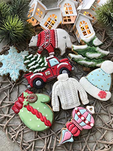 LILIAO Winter Holiday Christmas Cookie Cutter Set, 4 Piece