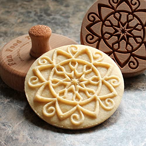 Large Wood Cookie Stamp, 3.1 inch (Holiday Star CS8-006) - color: Holiday Star CS8-006