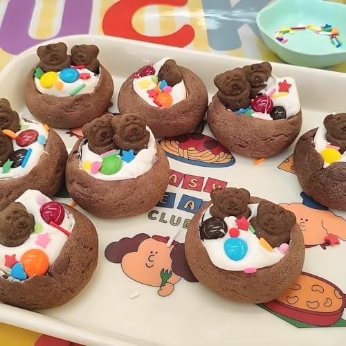 4 Pack Reusable Royal Icing Sprinkle Stencils Gem Glitter Stencils Bakery Stencil Template Set for Cookie Cake and Cupcake,Crafts DIY Tumblers Reusable Glitter & Gem Template Set (Leaf) - style: Leaf