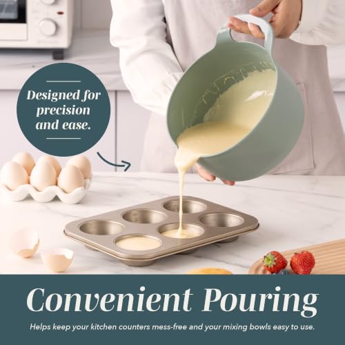 COOK WITH COLOR Nesting Plastic Mixing Bowl Set with Pour Spouts and Handles, Green, 4 Piece Non-Slip - color: Green, size: 4 Piece Non-Slip
