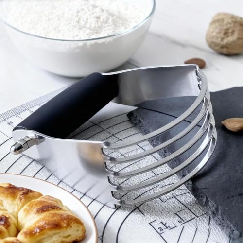 1 PCS Stainless Steel Professional Dough Blender, Pastry Cutter with Heavy Duty Stainless Steel Blades for Butter Biscuit Baking Kneading Dough, Black