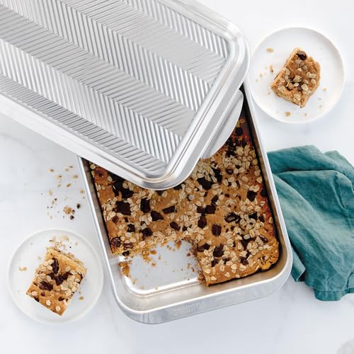 Nordic Ware 9x13 with Prism Metal Lid - size: 1 Pack, style: 9 x 13 with Prism Lid