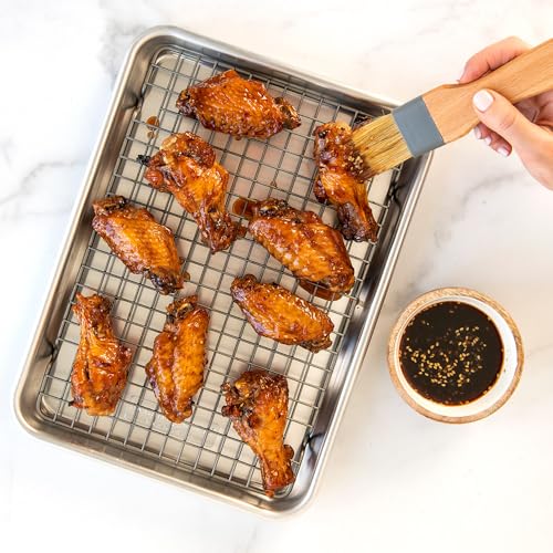 Nordic Ware Naturals® Quarter Sheet with Oven-Safe Nonstick Grid - size: Quarter Sheet with Nonstick Grid (Pack of 1)