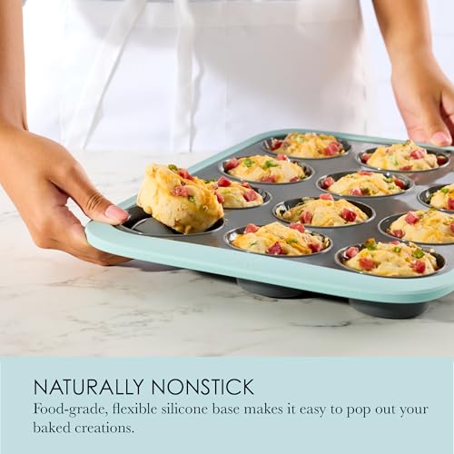 Chicago Metallic 12-Cup Silicone Muffin Pan - 10.43 Inch - style: 12 Cup Muffin Pan