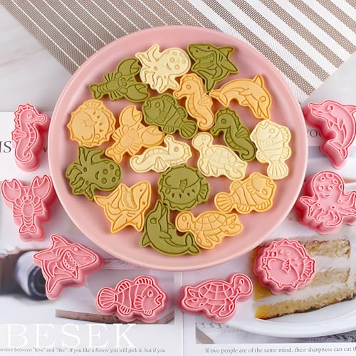 BESEK Ocean Creatures Cookie Cutters: 8 pcs Fish Cookie Cutter Molds for Baking, Dolphin, Clownfish, Octopus, Seahorse, Shark Shaped Biscuit Cutters - color: Ocean
