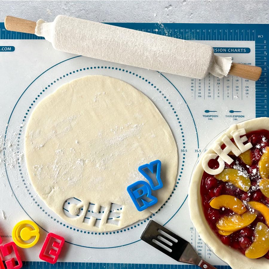 R&M Pastry Cloth & Rolling Pin Cover 2-Piece Set - 20" x 24" Pastry Cloth & 15" Nonstick Rolling Pin Sleeve